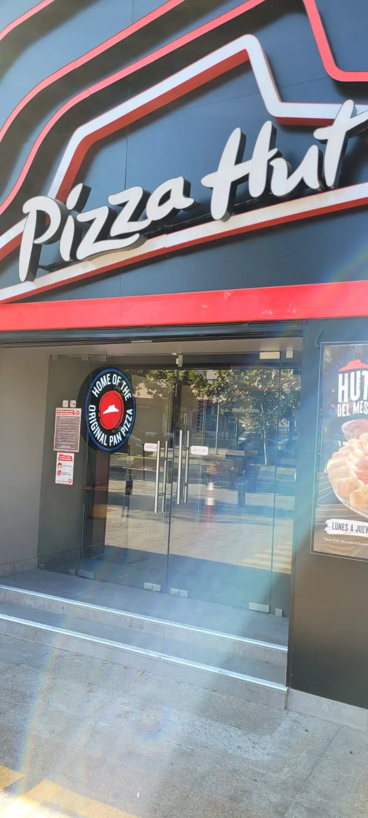 Pizza Hut Vitacura - Imagen 7